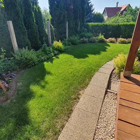 In 31292 Feriehus Balatonvilágos